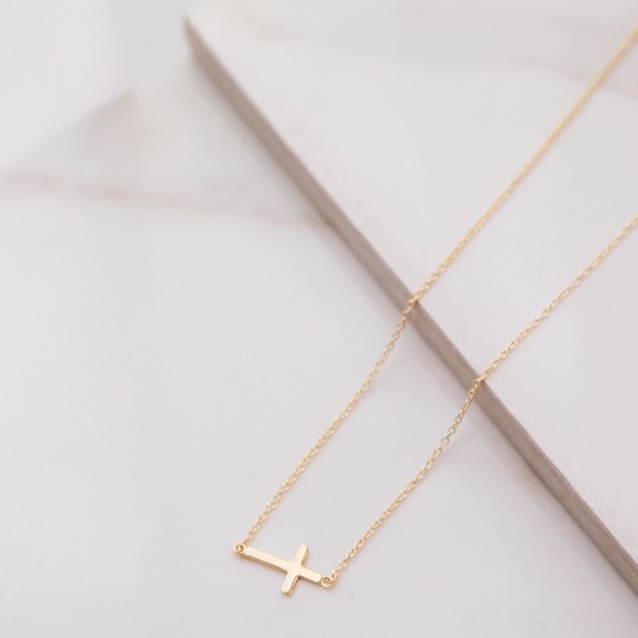 Cross Necklace | 14k Gold Plated - Picture 6 of 8